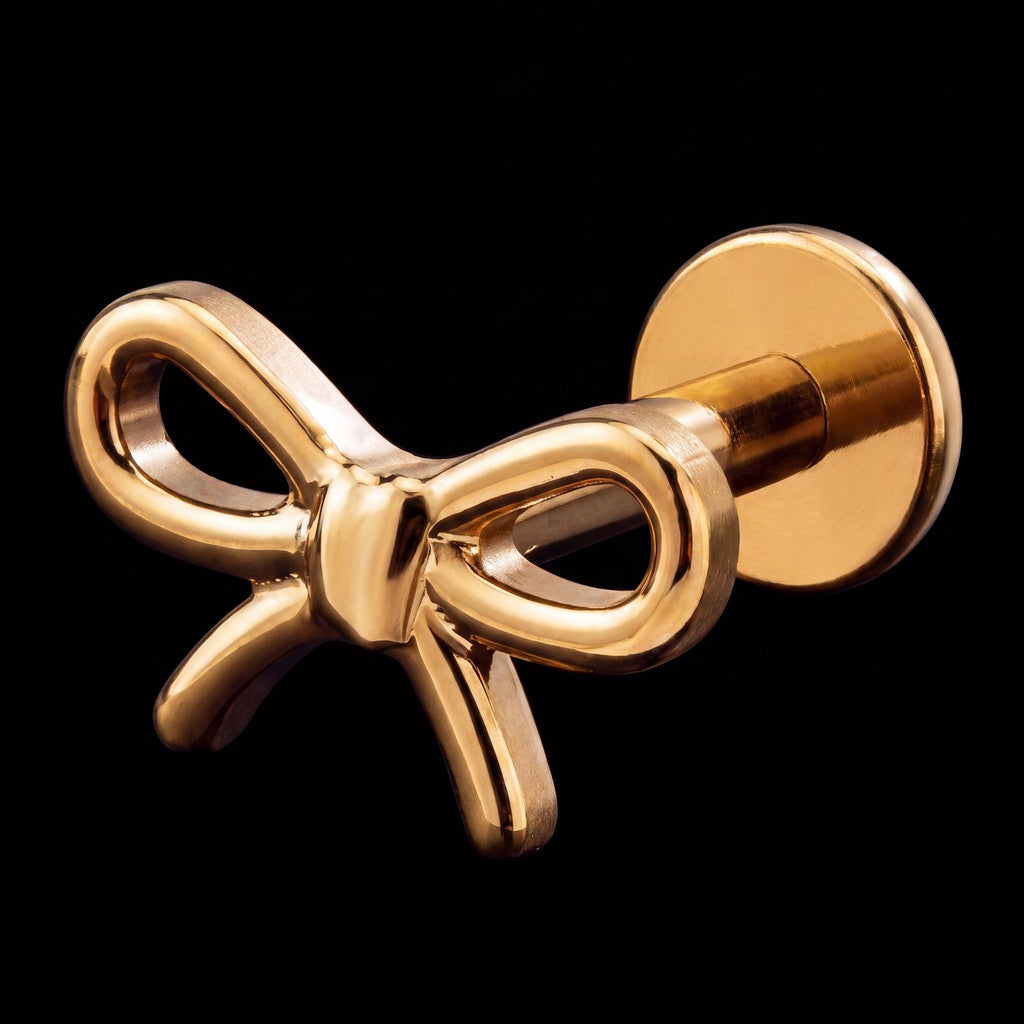 Aurelia — A ribbon tied in gold