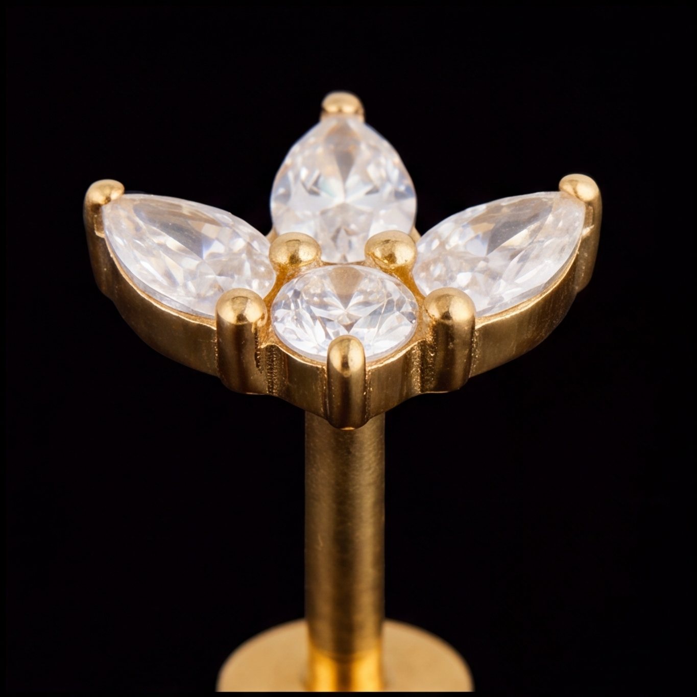 Fleur — Three golden dewdrops in bloom