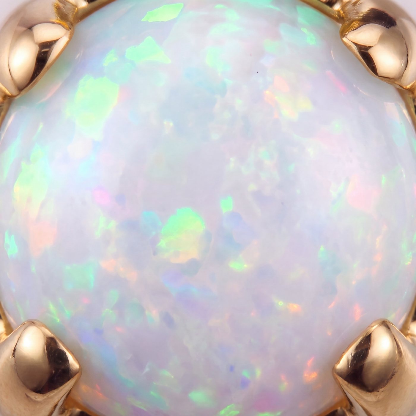 Luna — An opal moon between two stars